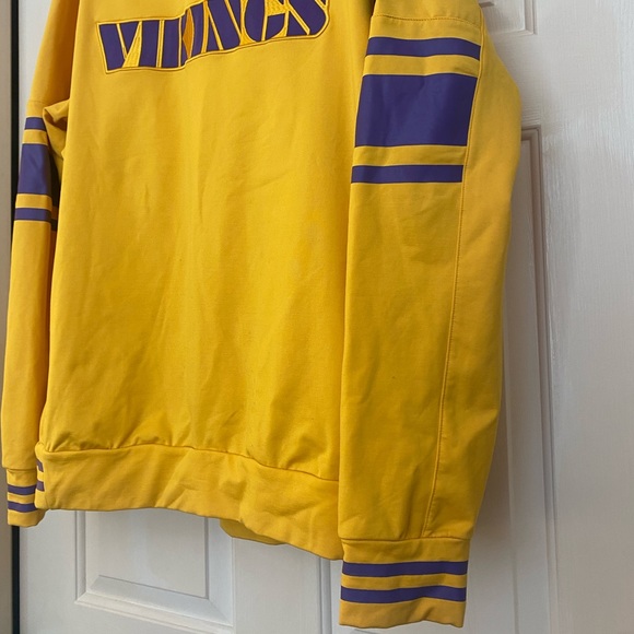 UNRL Minnesota Vikings Crewneck Sweatshirt limited edition SOLD OUT Gold/Purple - Picture 4 of 4